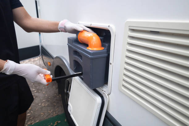 Best Portable restroom trailer rental  in Oakdale, LA